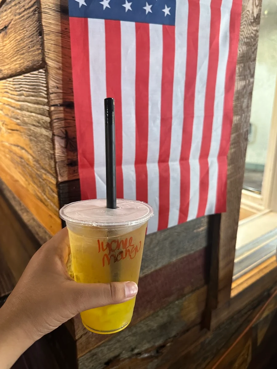 Lychee Fruit Tea with Mango Boba