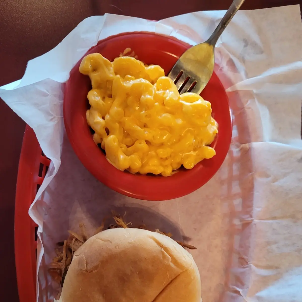 BBQ Pork with Macaroni and Cheese