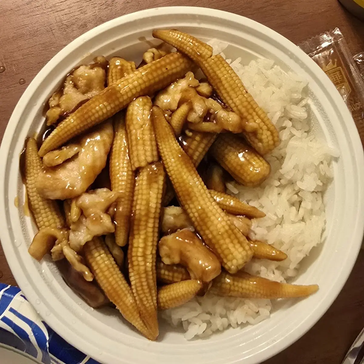 Chicken with Baby Corn