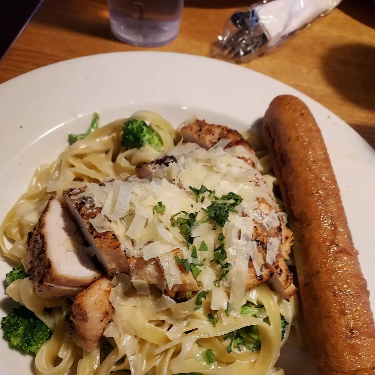 Chicken Broccoli Alfredo