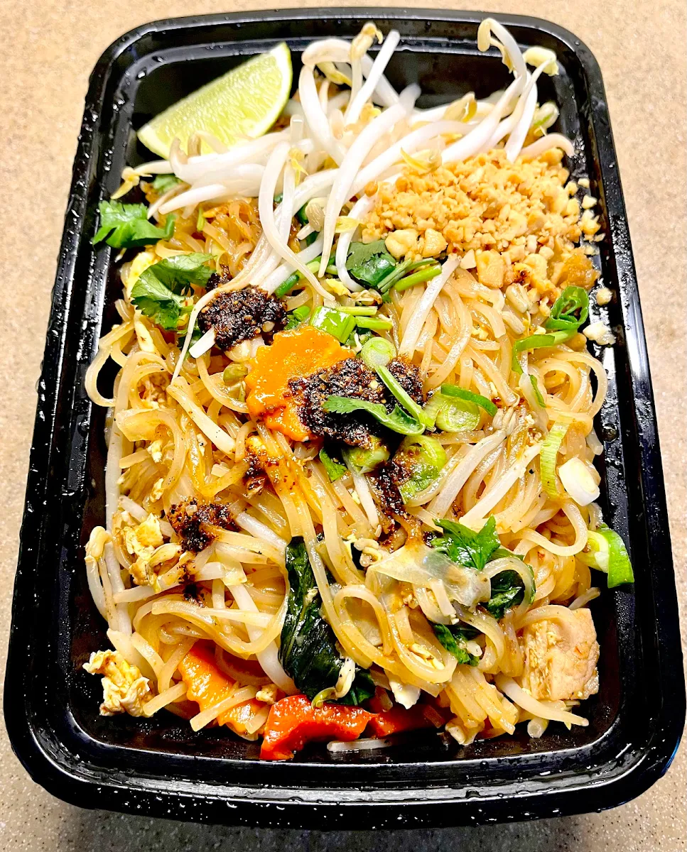 Fried Chicken Grilled Chicken Crispy Pork Belly Beef Shrimp or Squid