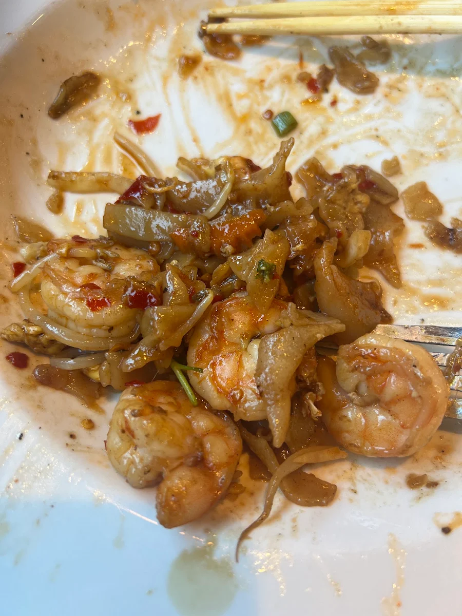Pad See EW Shrimp