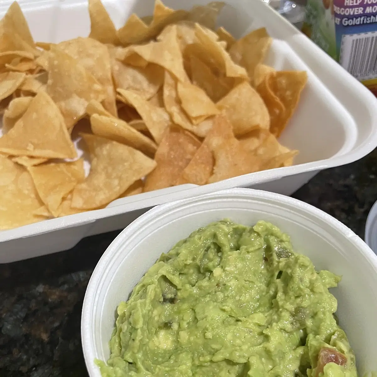 Guacamole Chips