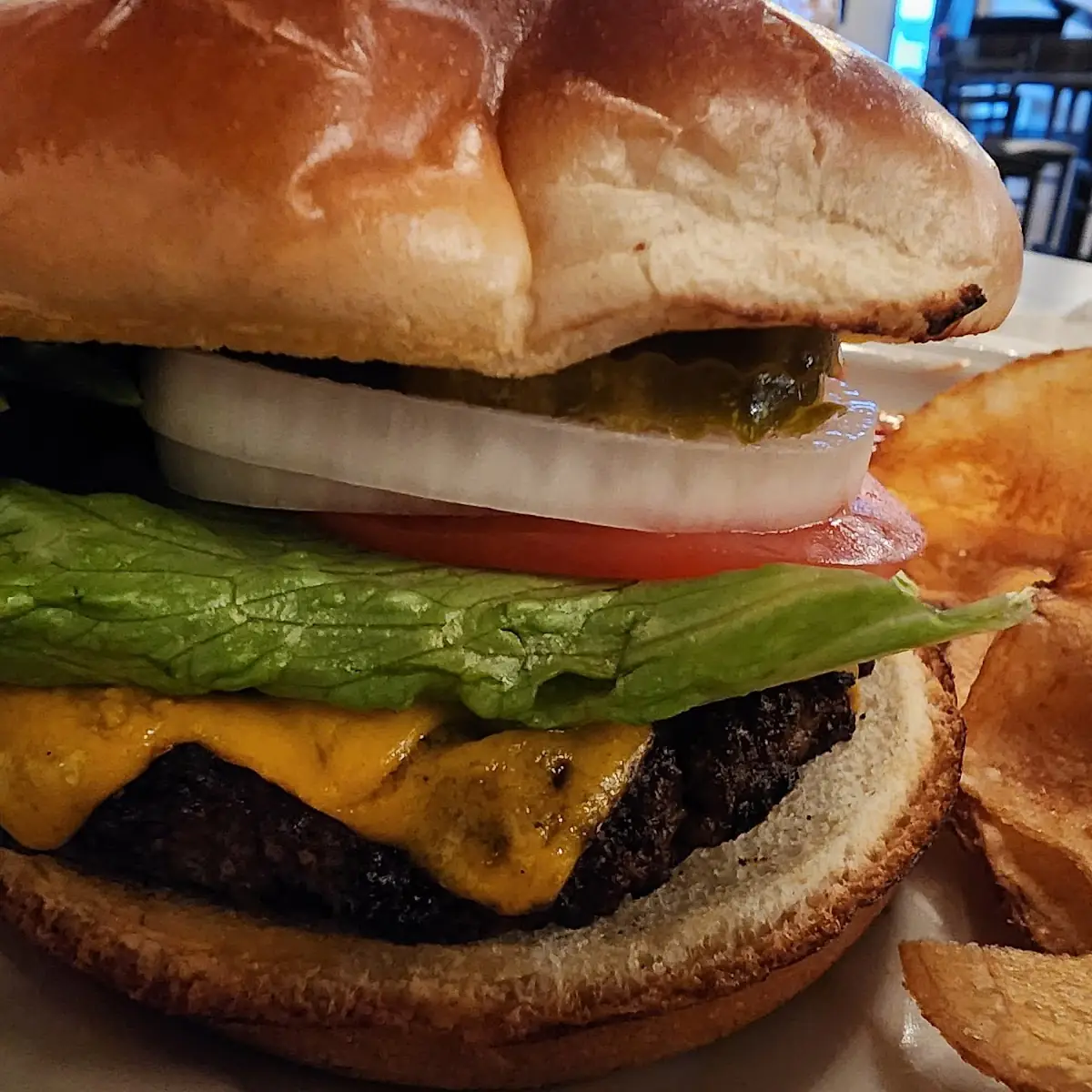 Cheese Burger with Home Made Chips
