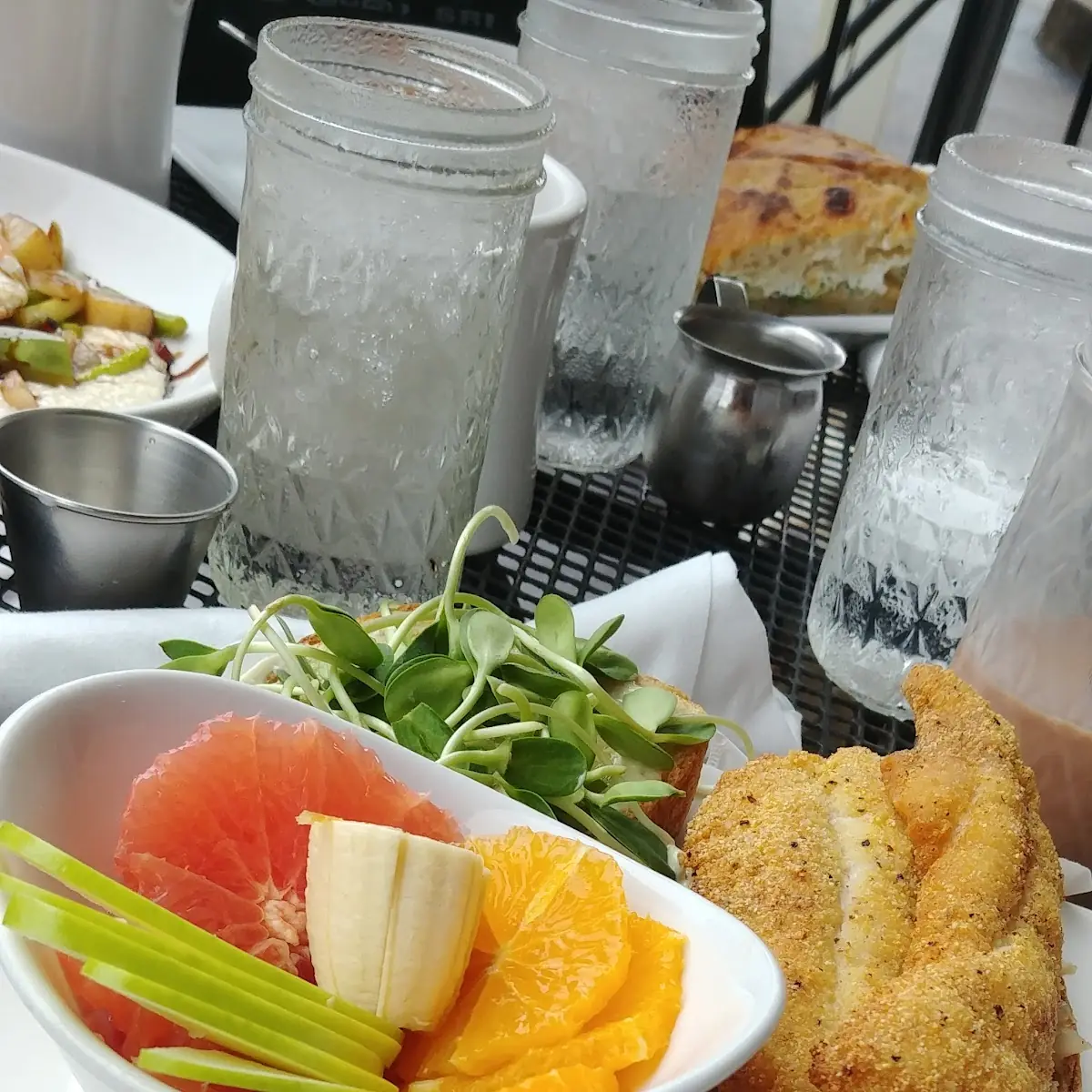 Fish Sandwich with Side