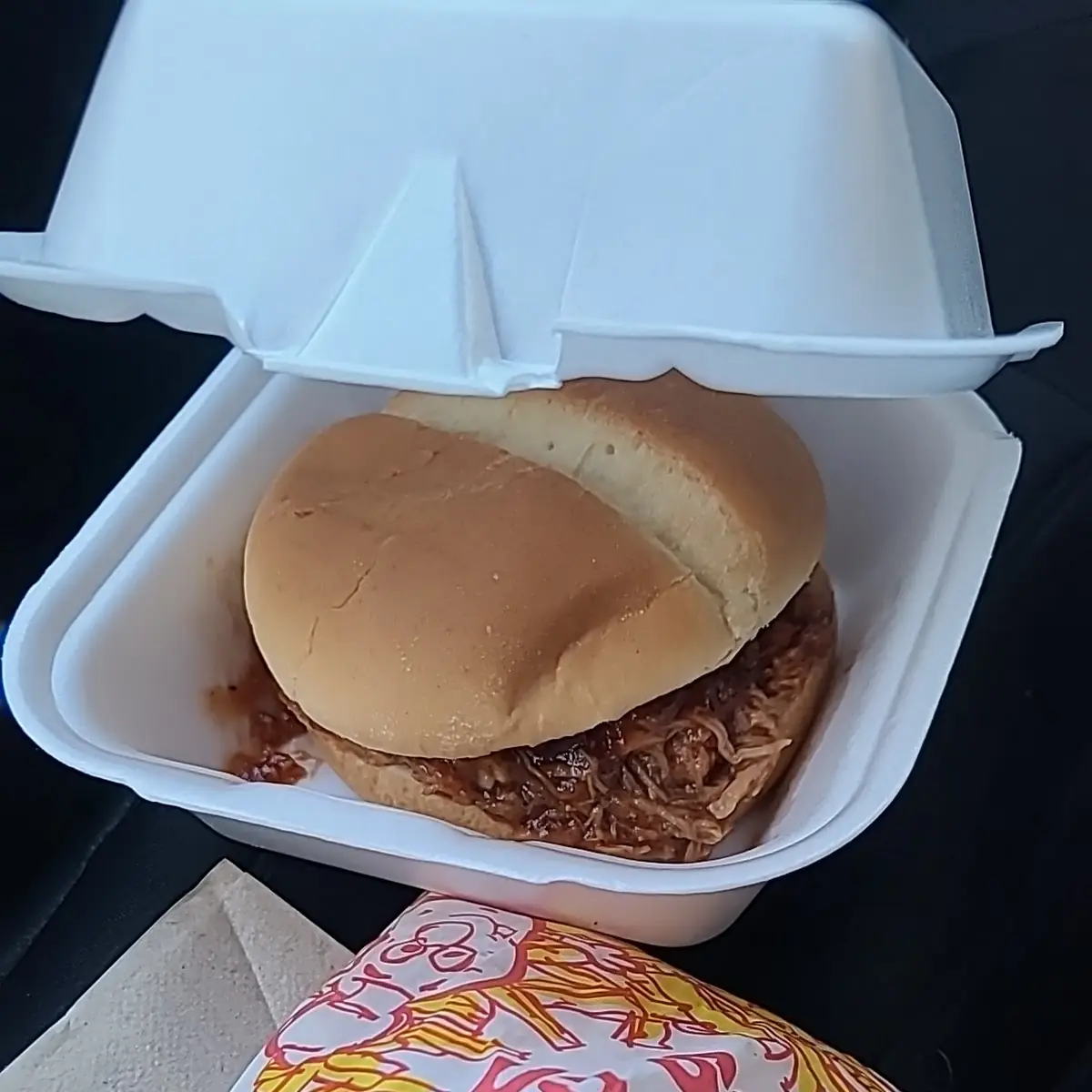 Barbecue Pulled Pork Sandwich Krinkled Fries