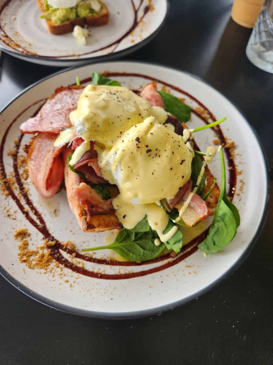 Highlights, Frontier Coffee House