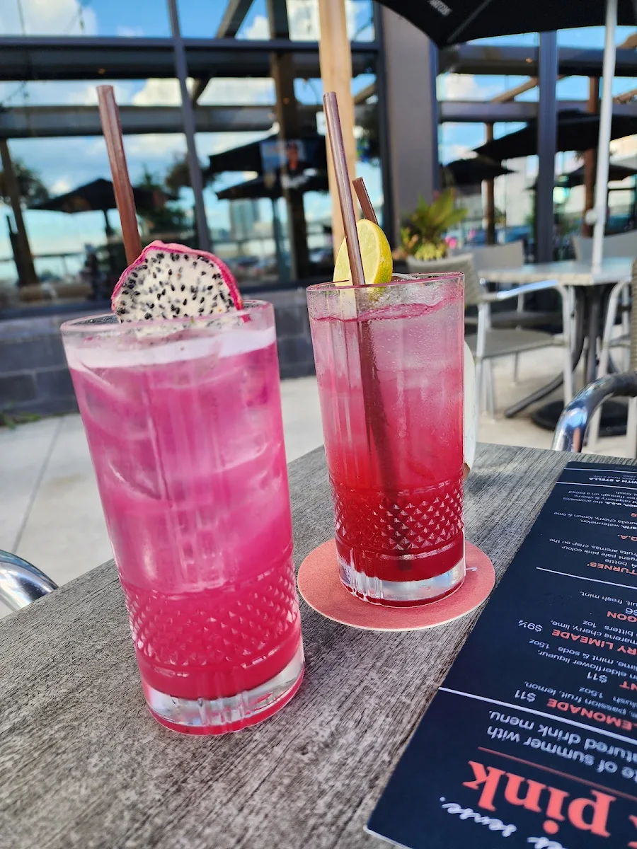 Raspberry Dragon Fruit No-Jito