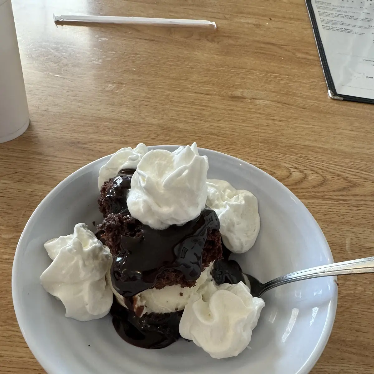 Hot Fudge Cake Ala Mode