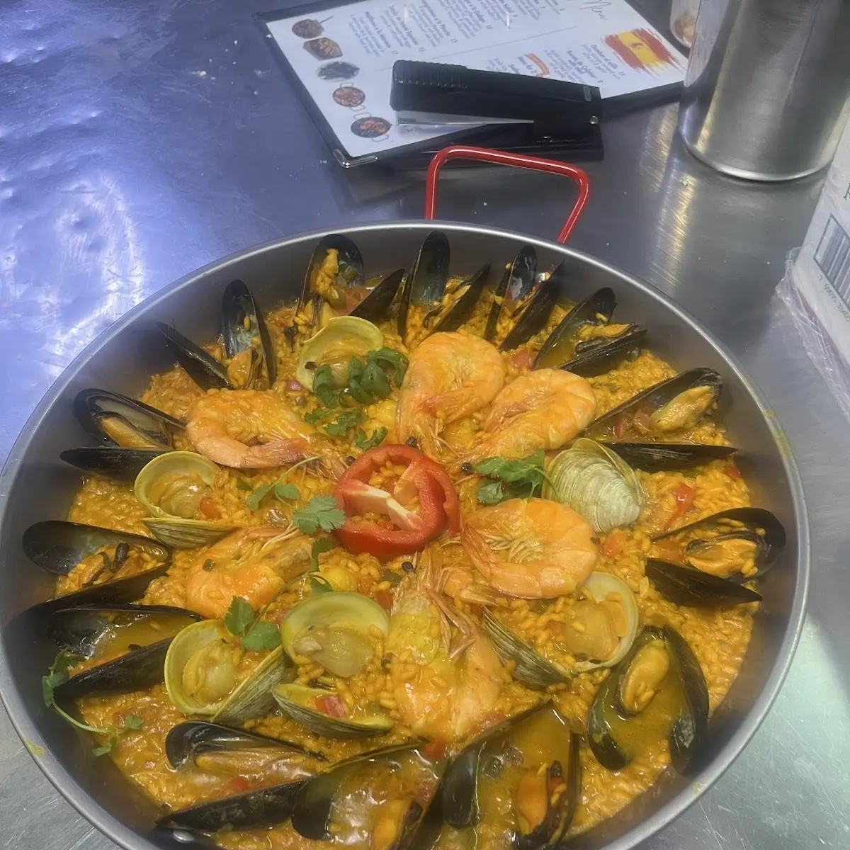 Seafood Paella for 4
