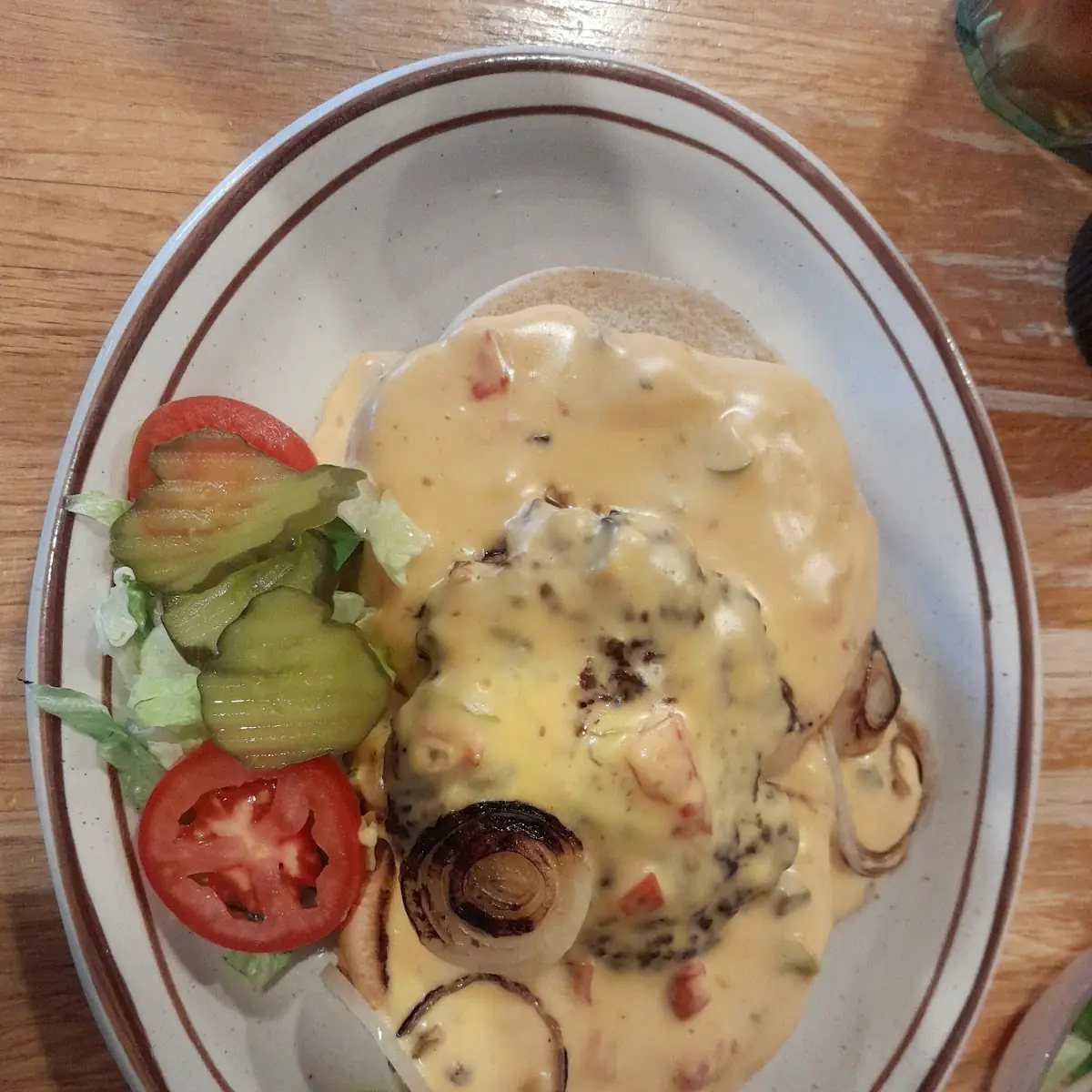 Chile Con Queso Burger
