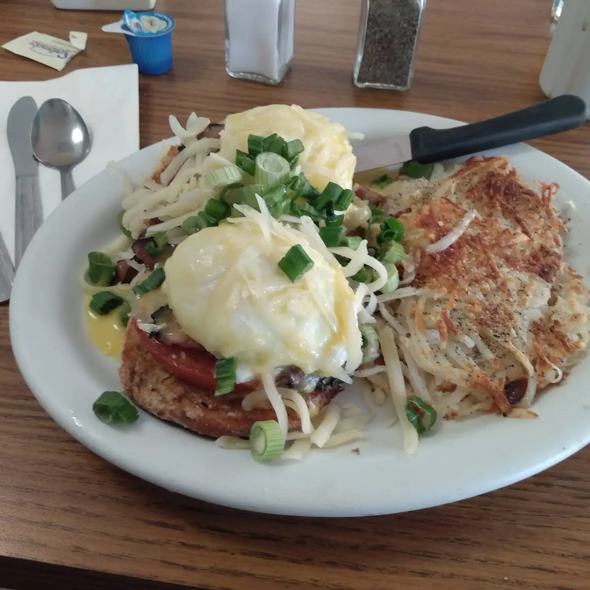 Eggs Benedict with Home Fries