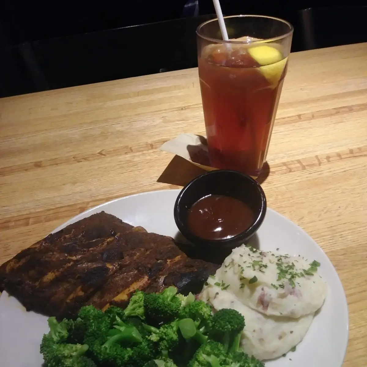 Half Rack Baby Back Ribs with Mashed Potatoes AMD Broccoli with Iced Tea