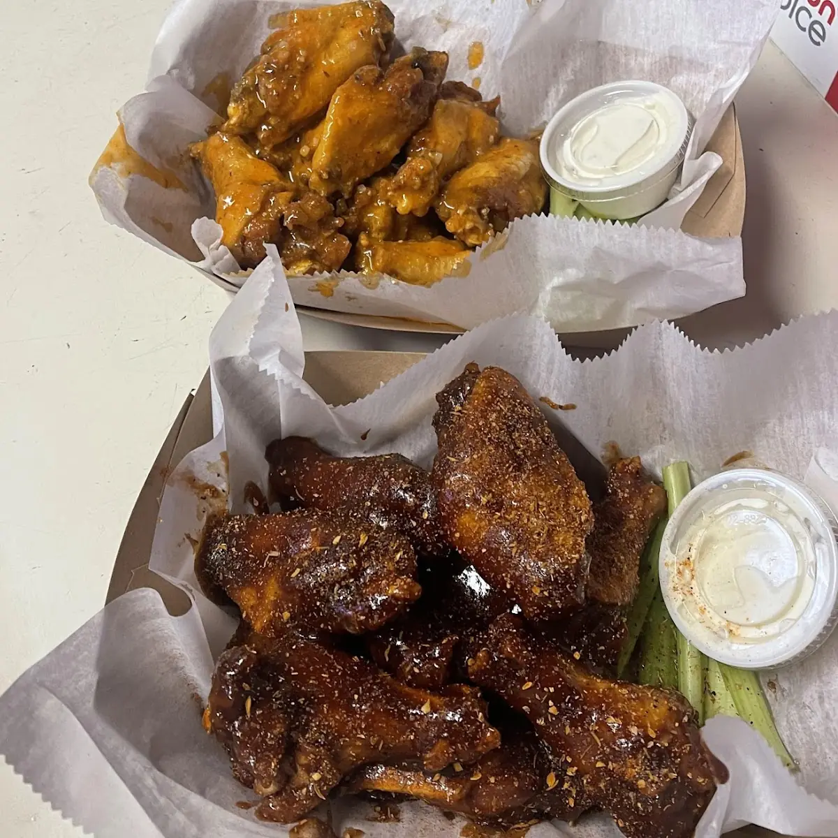 Spicy Garlic Parmesan Wings