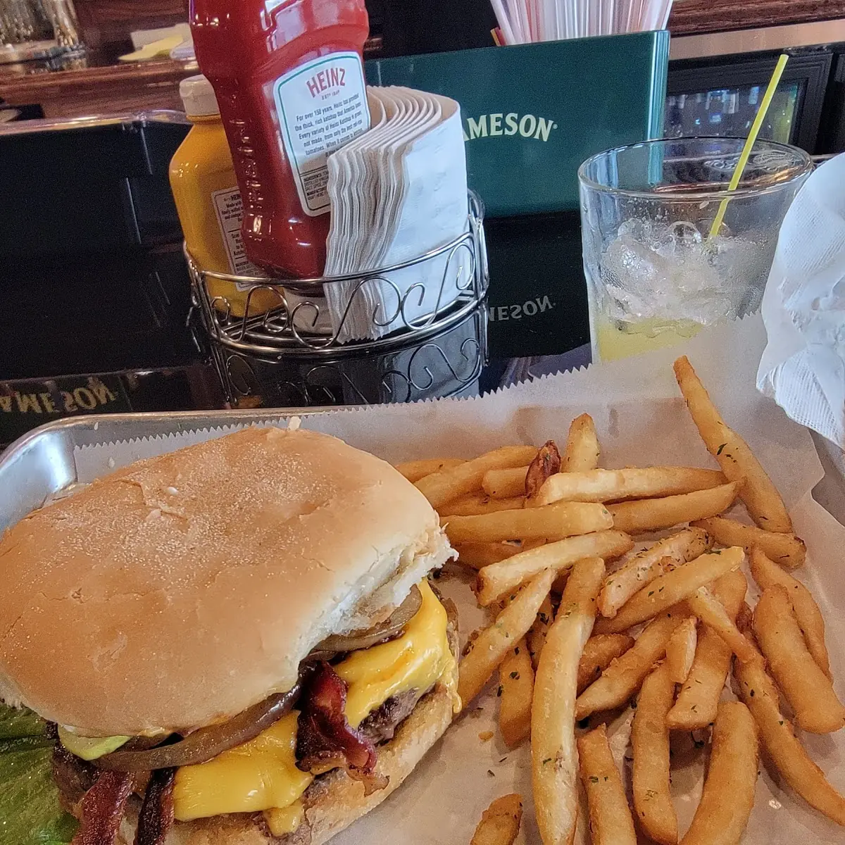 Bacon Cheeseburger