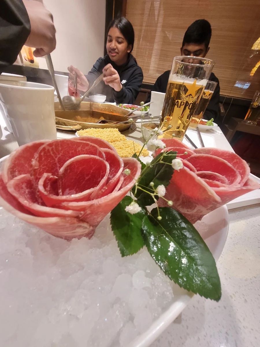 Highlights, Shoo Loong Kan Hot Pot 小龙坎火锅
