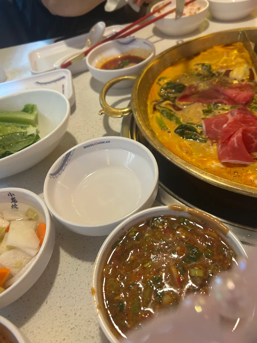 Highlights, Shoo Loong Kan Hot Pot 小龙坎火锅