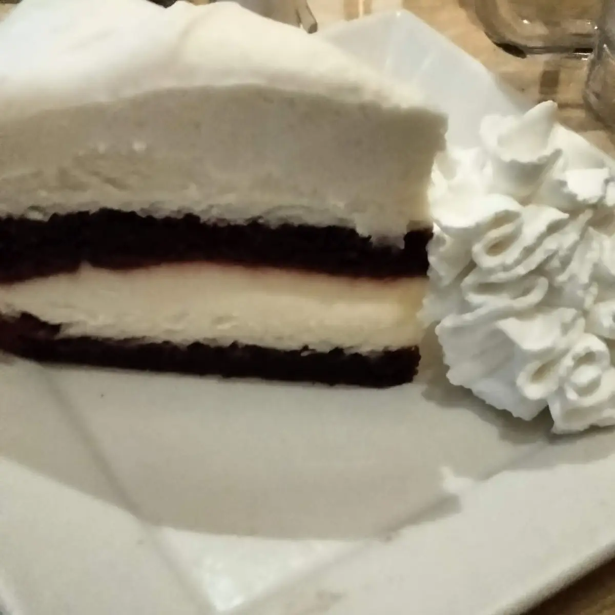 Red Velvet Cheesecake
