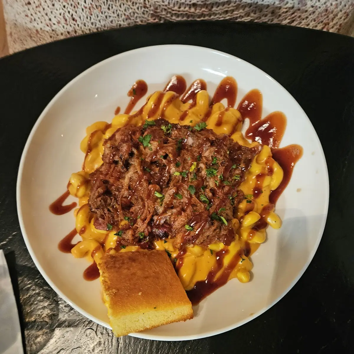 Mac and Cheese with Pulled Pork