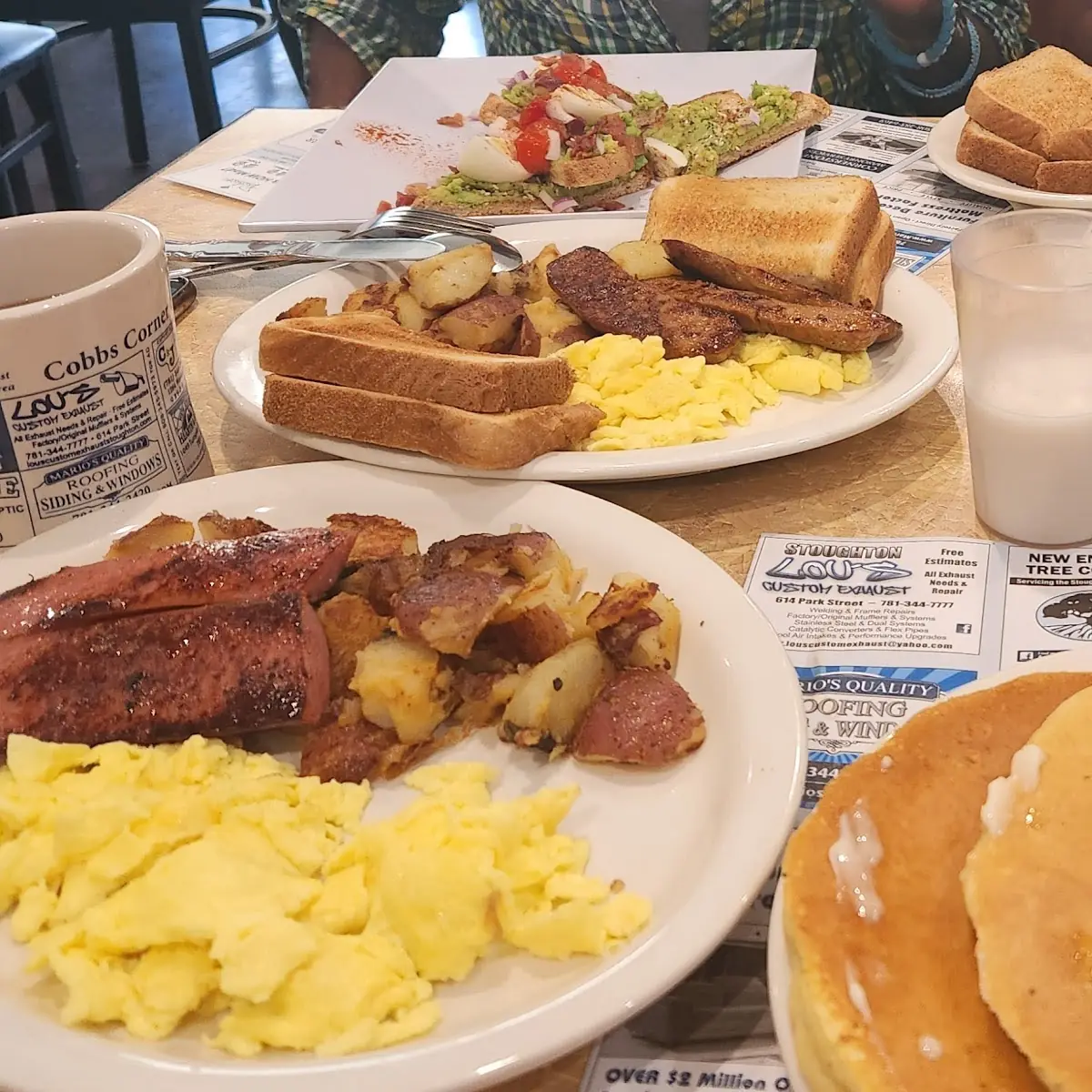 Scrambled Eggs and Toast with Beef Sausage