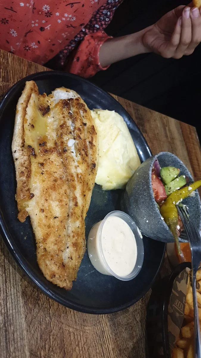 Grill Fish and Chips, Broaster Chicken Campbelltown