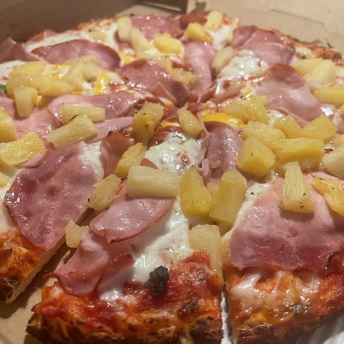 Hawaiian Pizza