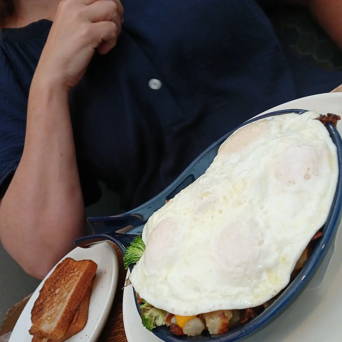 Eggs over Easy Hash Browns