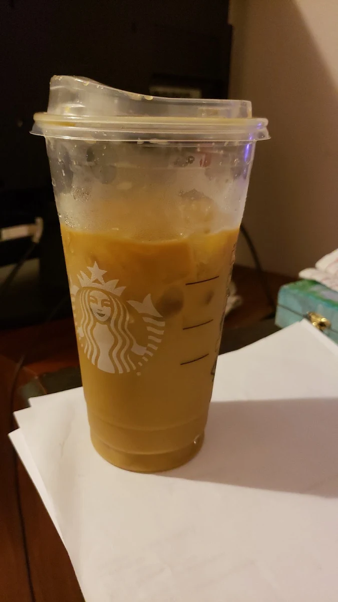 Skinny Iced Vanilla Latte
