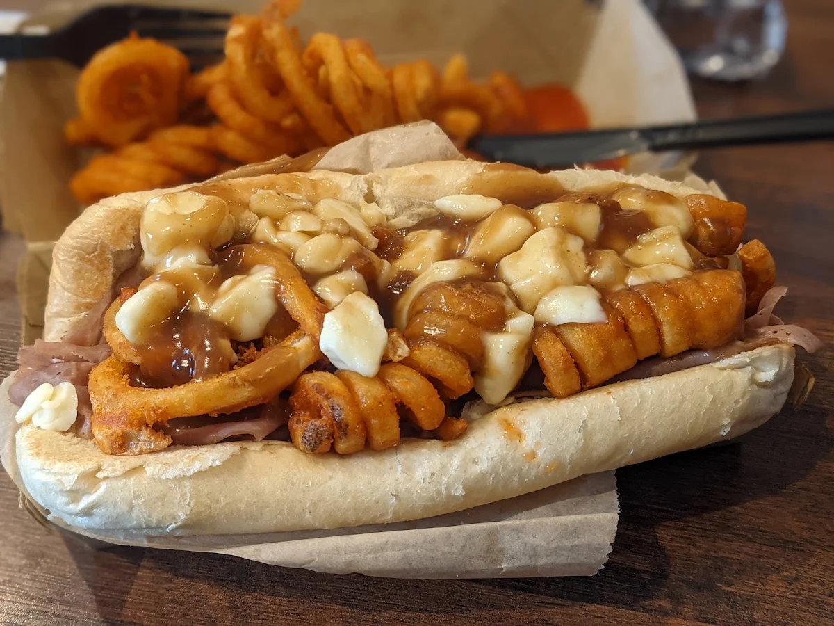 Curly Fries Poutine