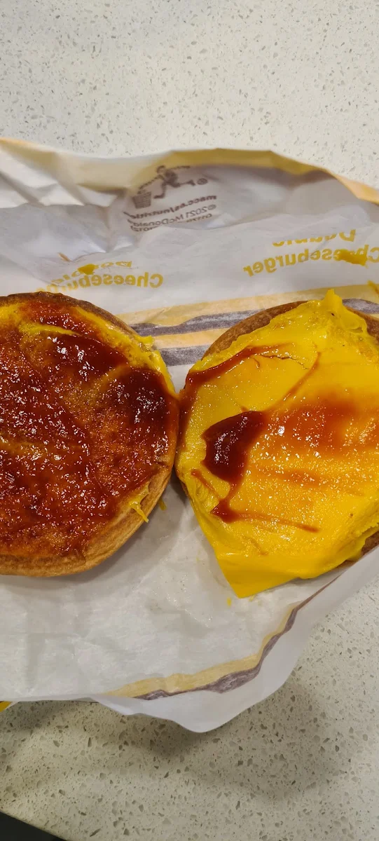 Double Cheeseburger, McDonald's