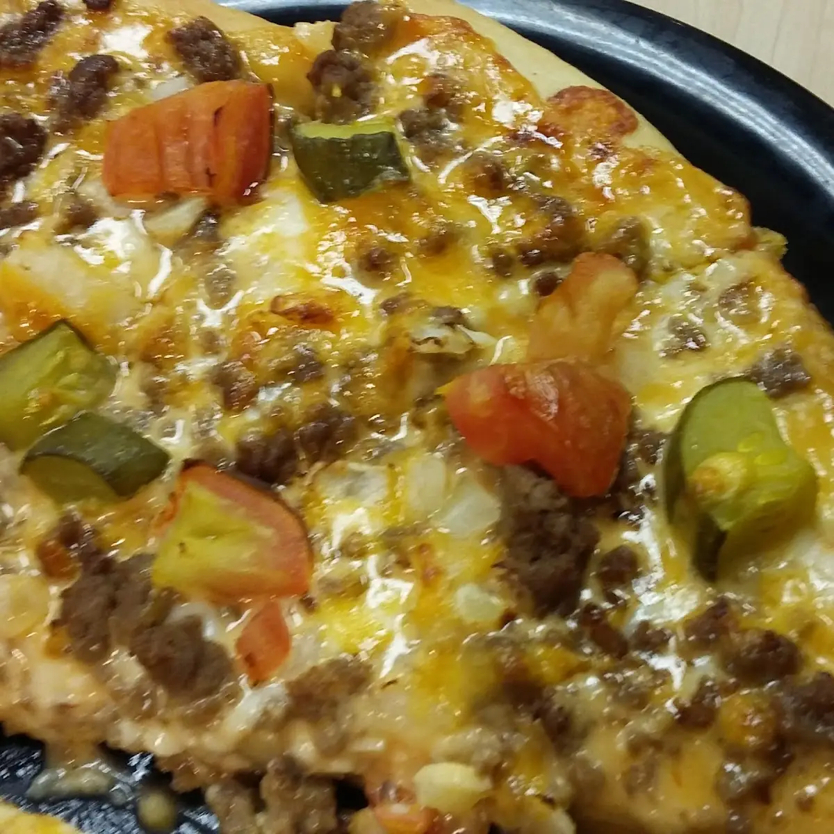 Bacon Cheeseburger Pizza