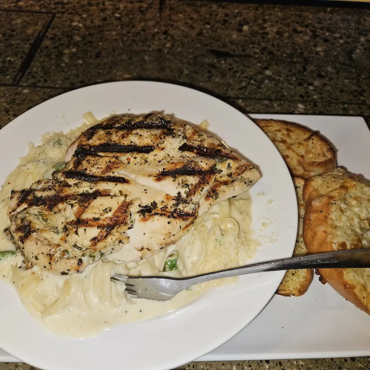 Chicken Alfredo