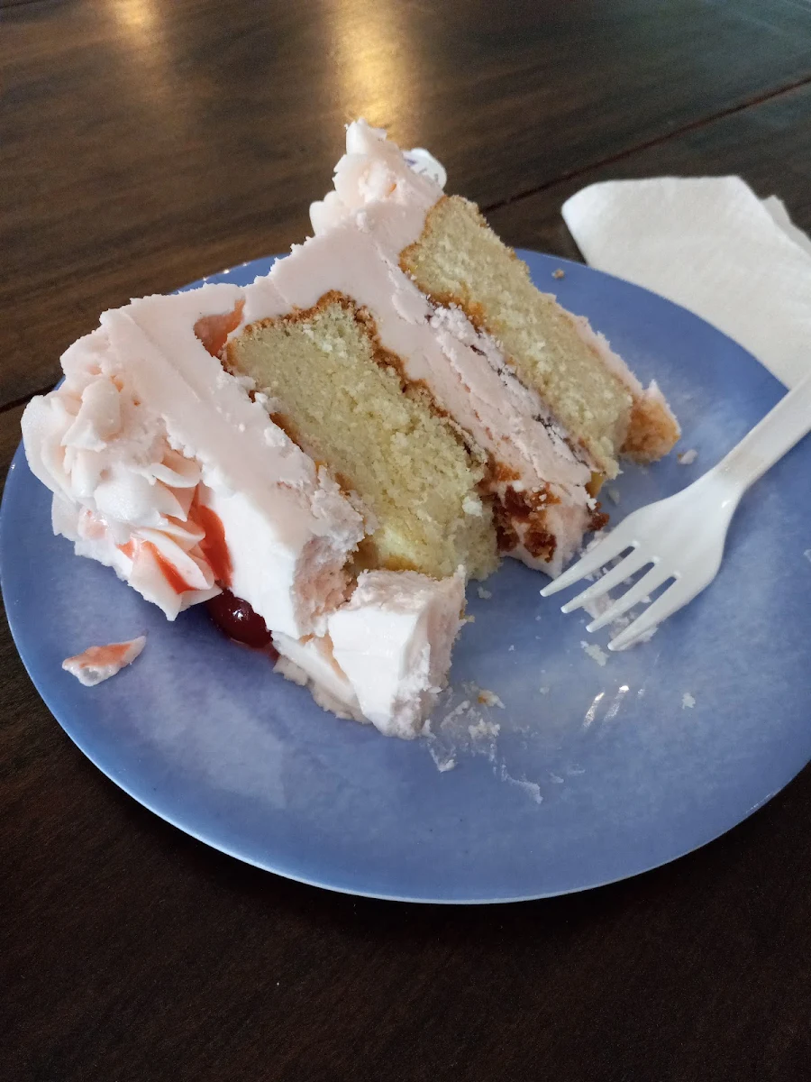 Vanilla Cake Slice