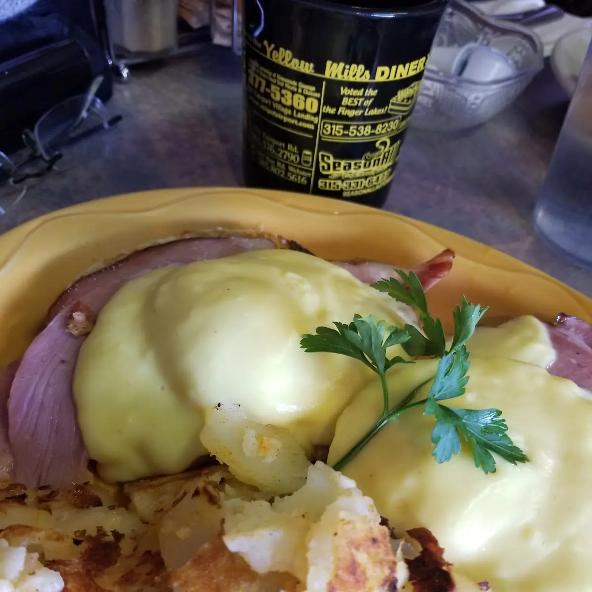Eggs Benedict