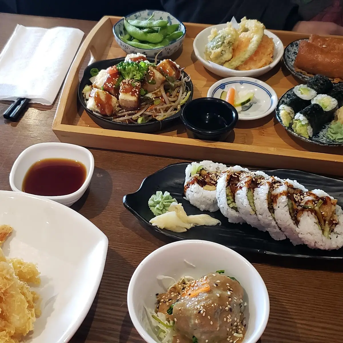 Vegetarian Bento Box with Yam Roll Tempura Prawns Gomae, Sushi Nara