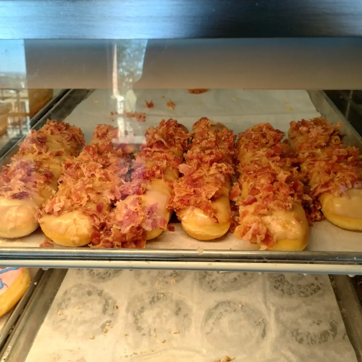 6 Glazed Donut Holes