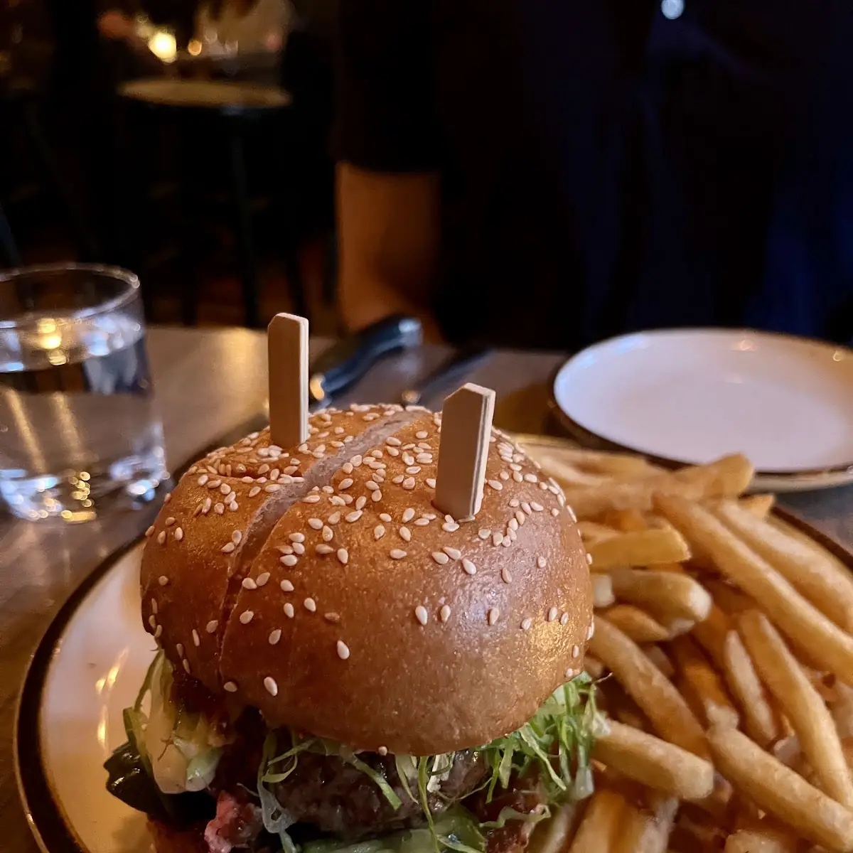 Tavern Burger & Fries