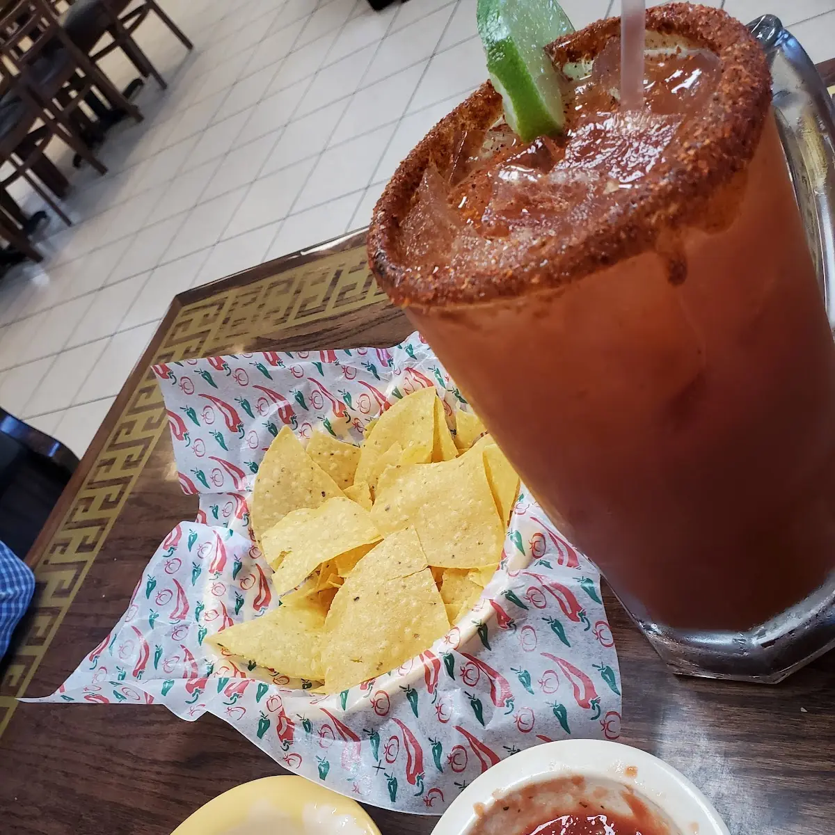 Chips Salsa Queso Michelada