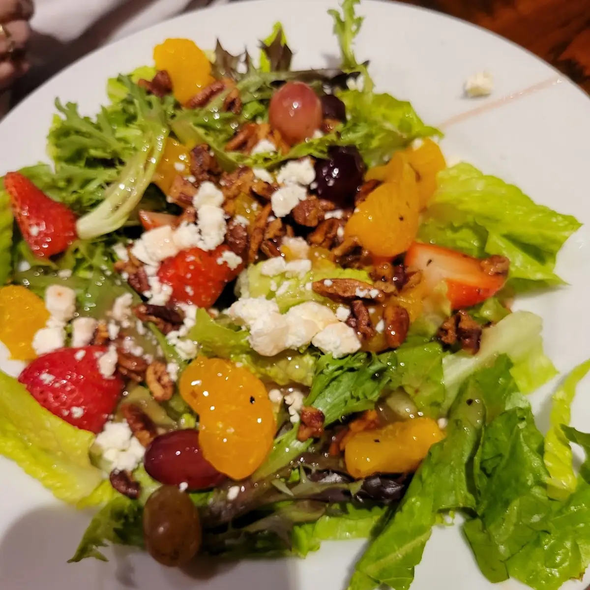 Strawberry & Pecan Salad