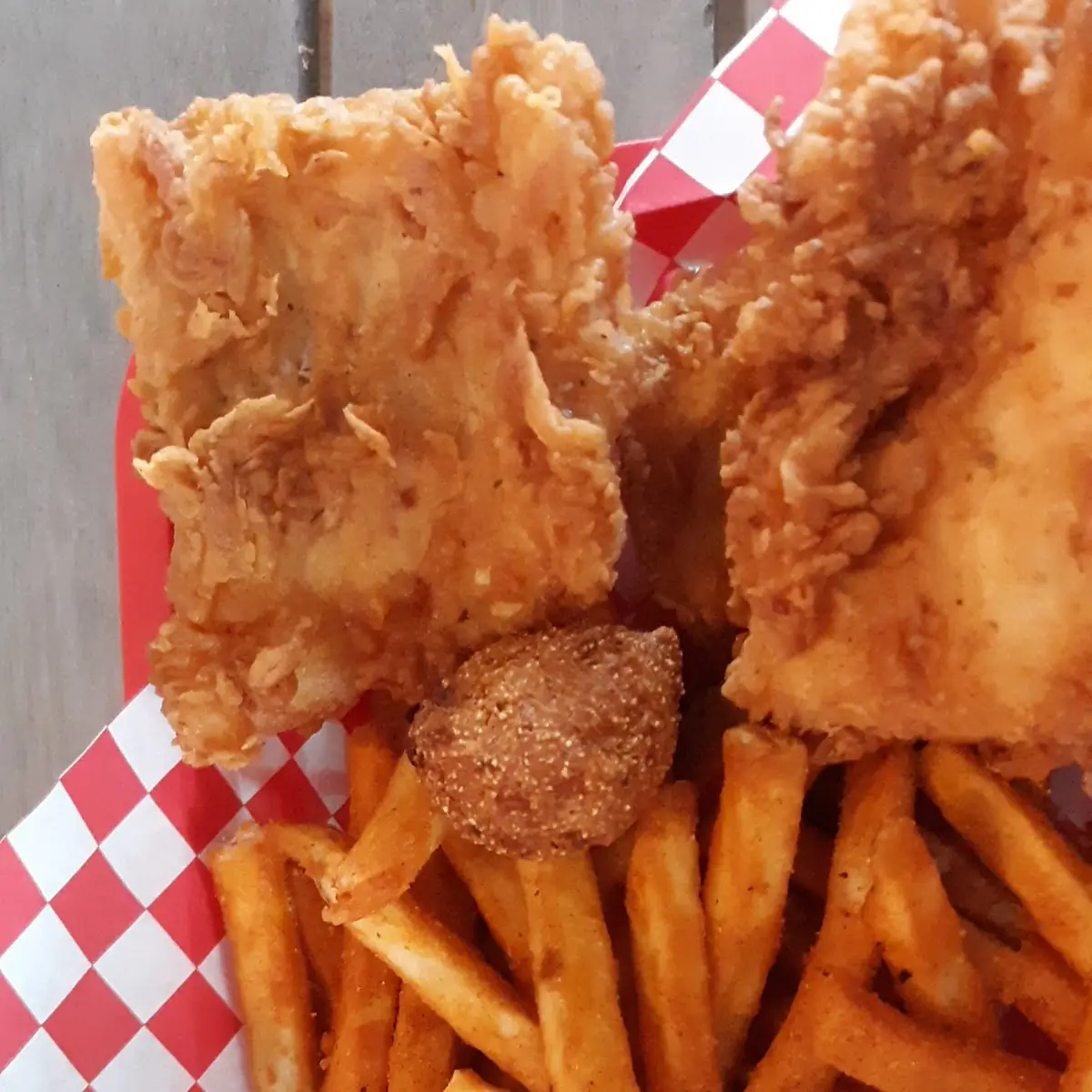 3 Piece Cod Beer Battered Fish and Chips