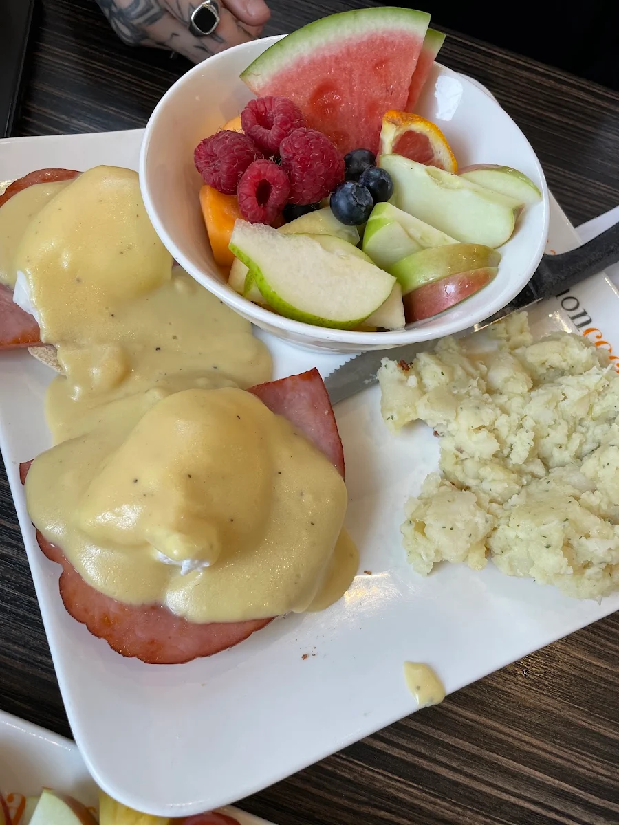 Oeuf Benedictine