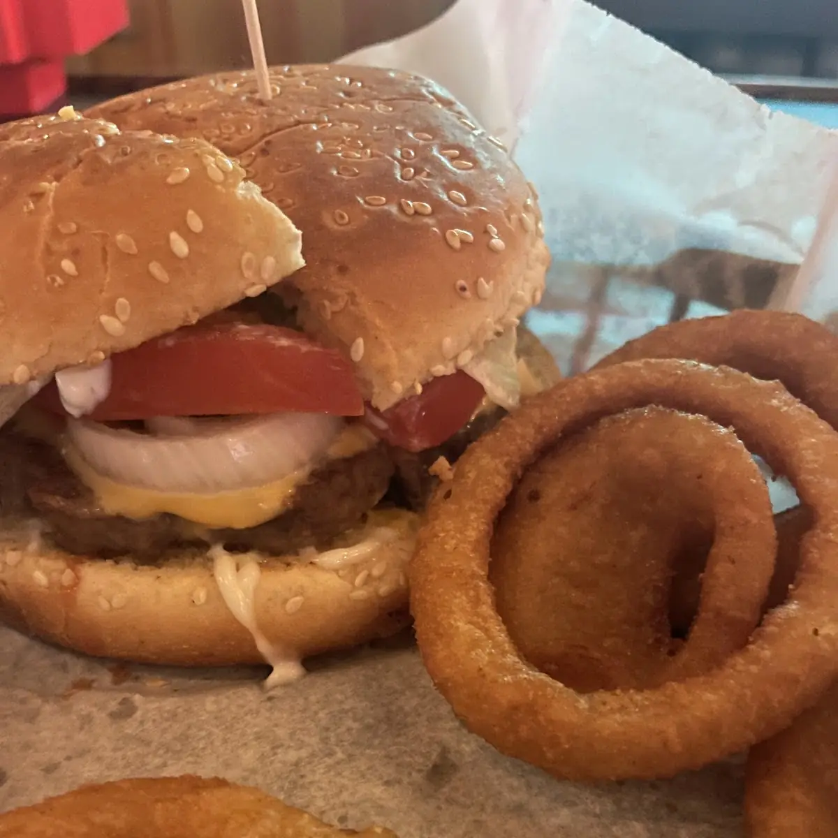 Cheeseburger and Onion Rings