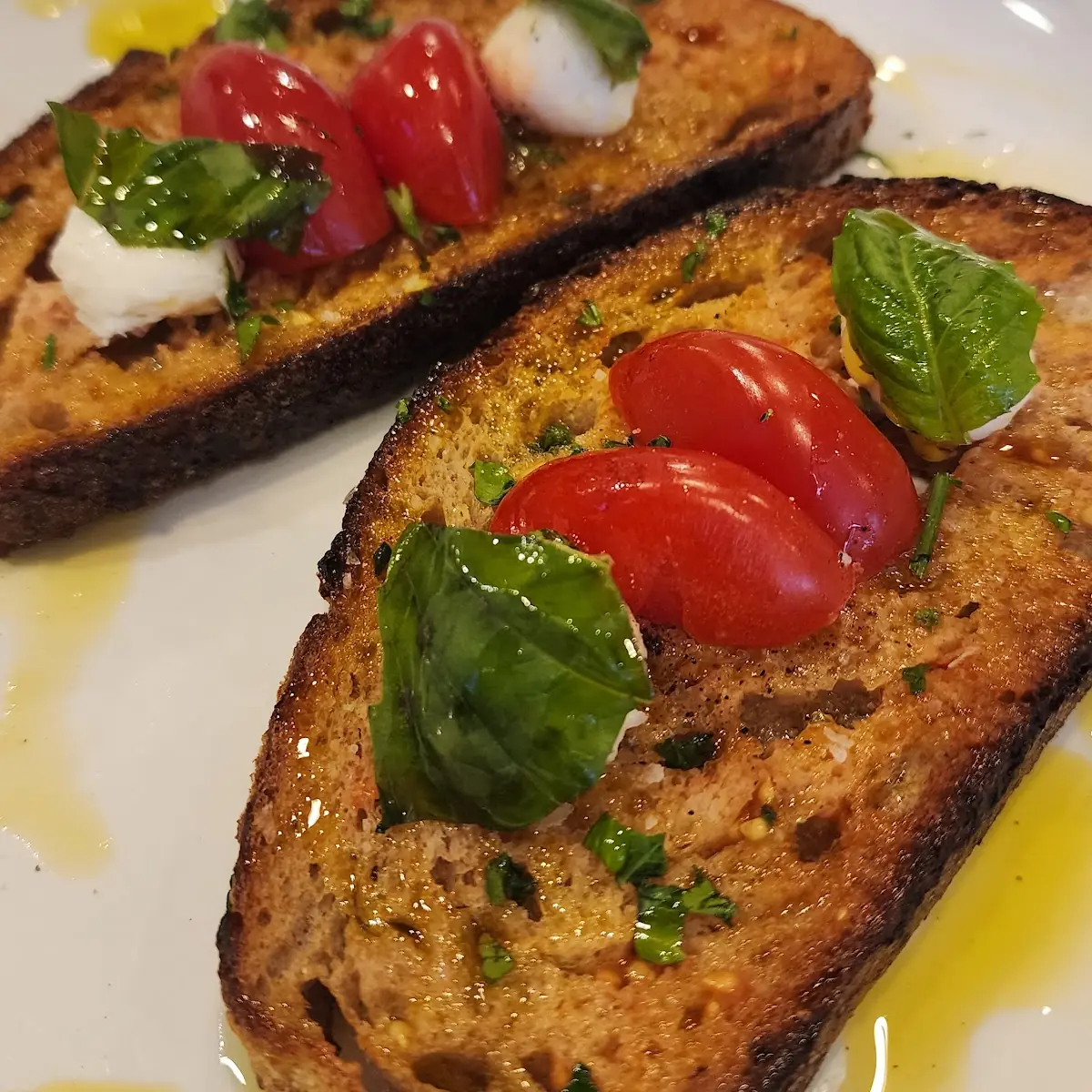 Tomato Mozzarella Basil