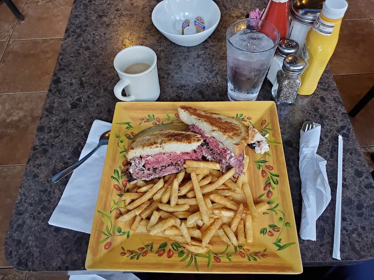 Pastrami Corned Beef Sandwich Platter