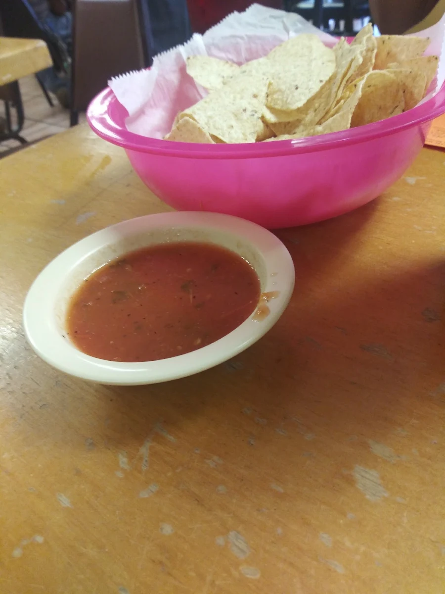 Chips& Salsa