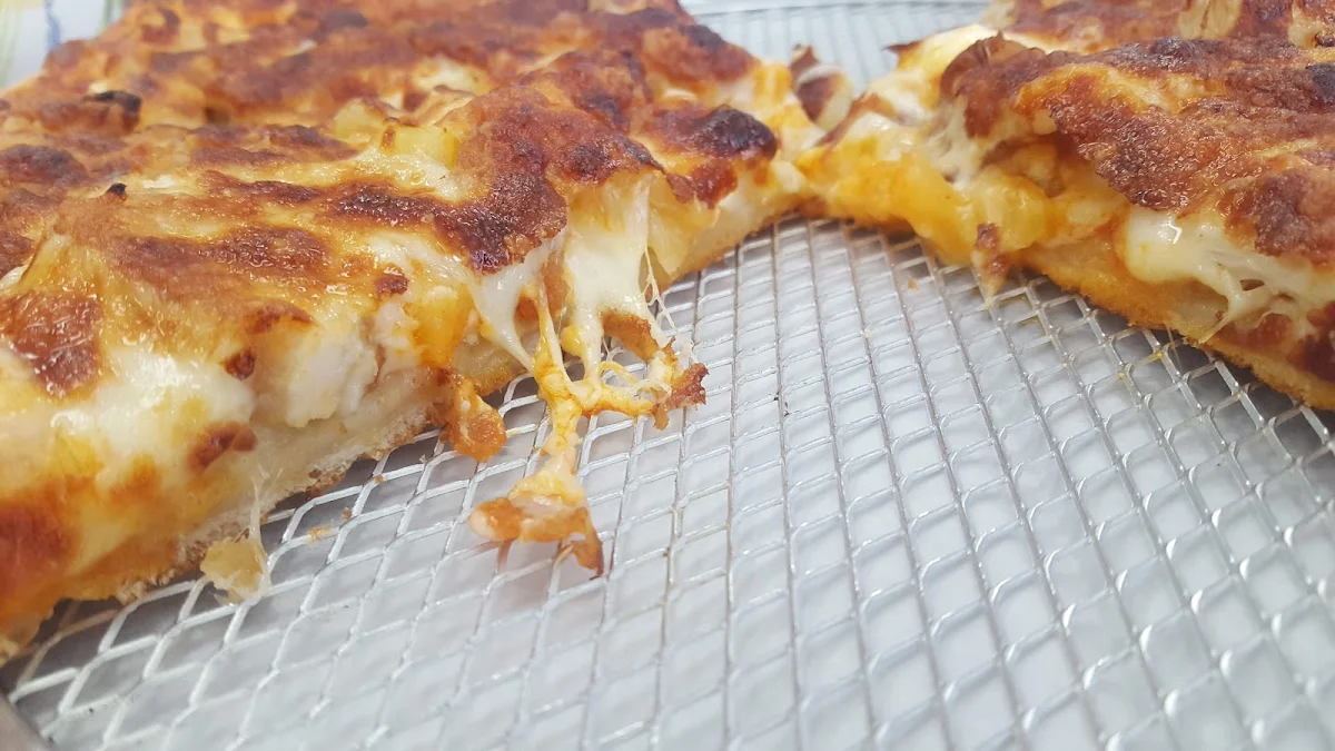BBQ Chicken Pizza with Onion