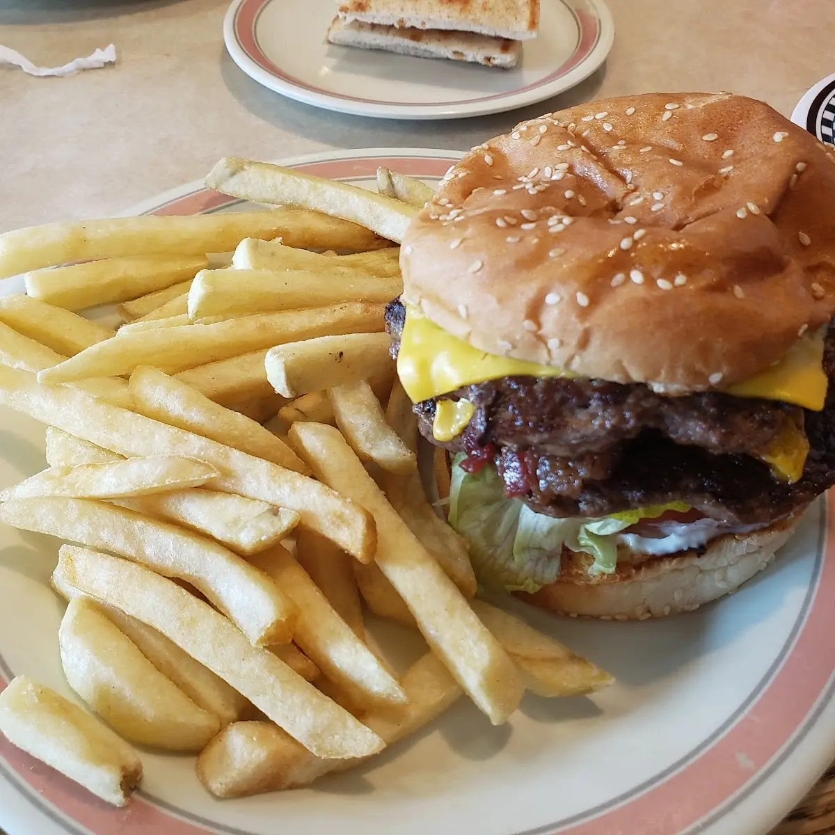 Double Cheeseburger