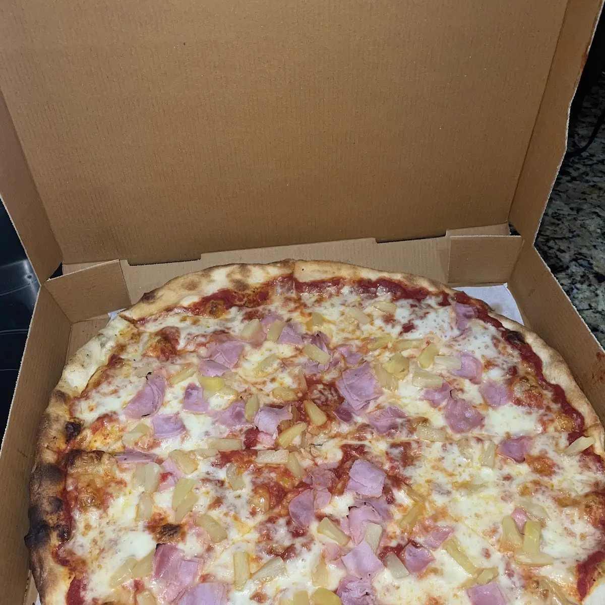 Hawaiian Pizza