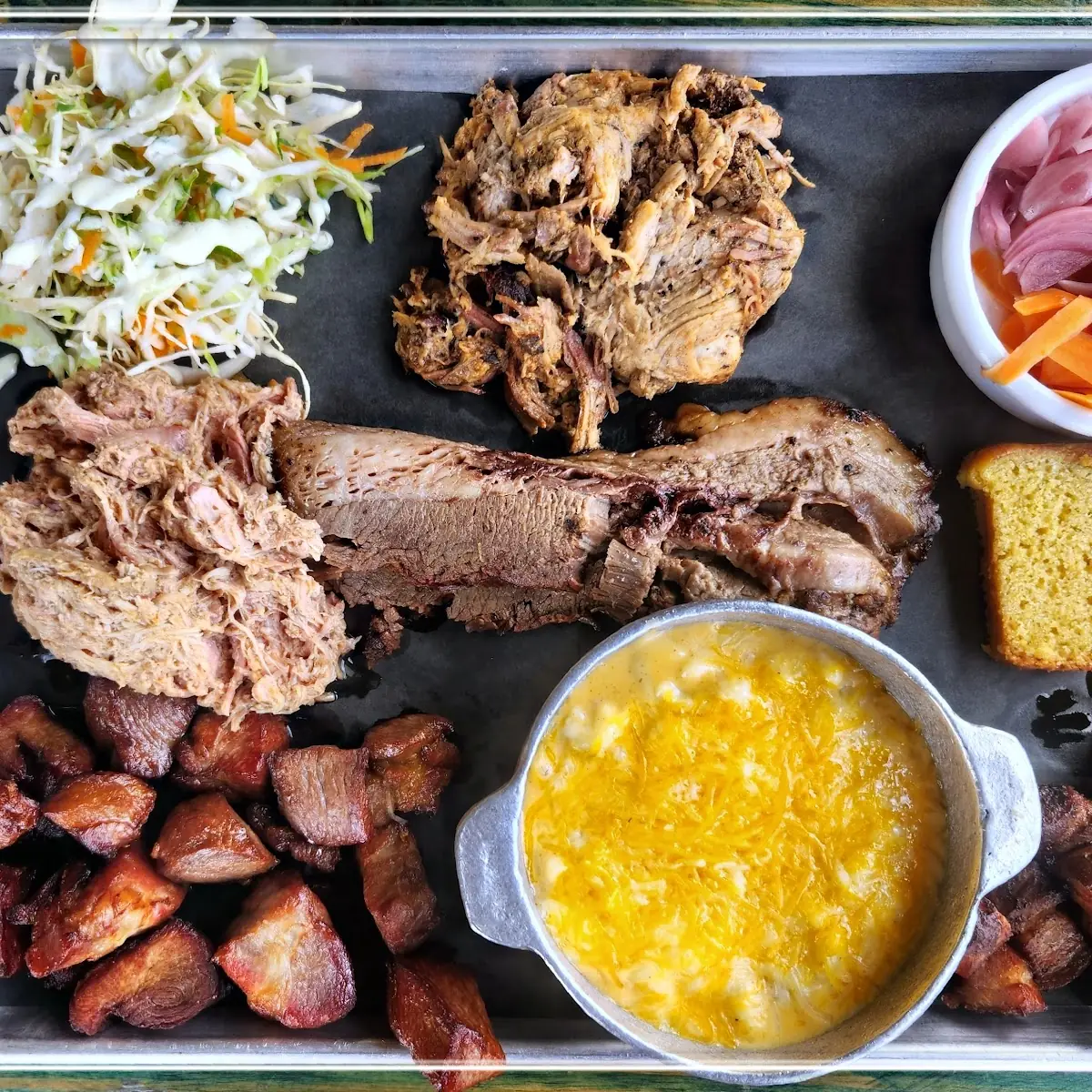 Pulled Chicken Pulled Pork