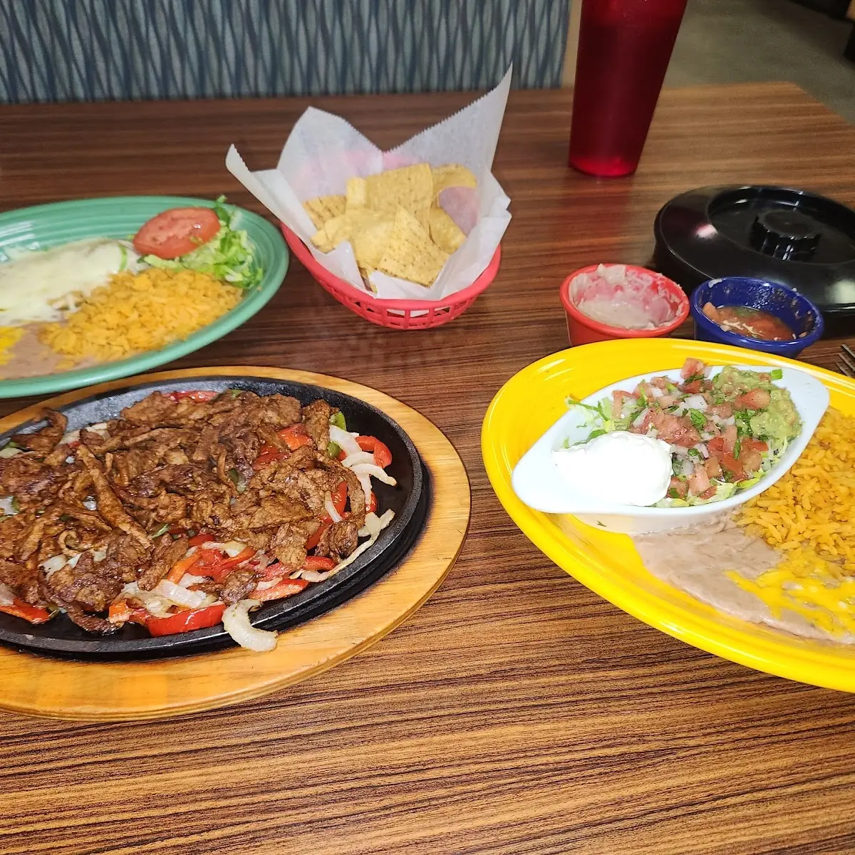 Fajitas and Chili Relleno